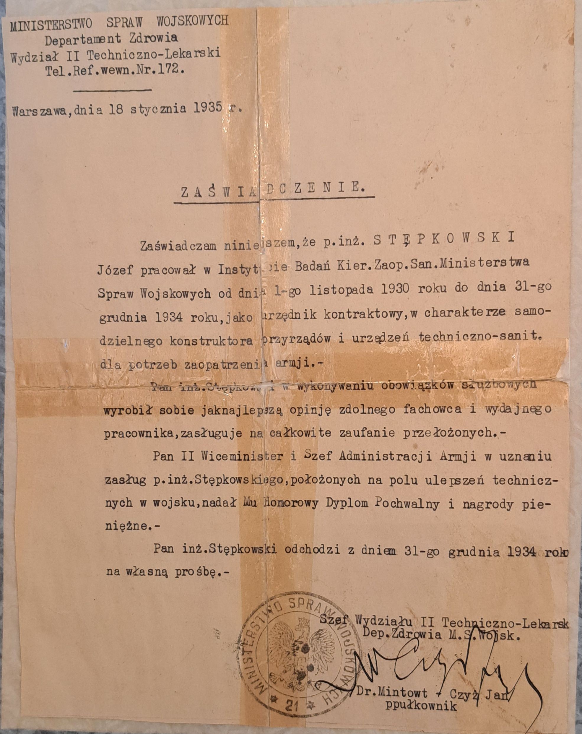Stary dokument Ministerstwa Spraw Wojskowych z datą 18 stycznia 1935 r. potwierdzający zatrudnienie Józefa Stępkowskiego w okresie od listopada 1930 r. do końca września 1934 r.