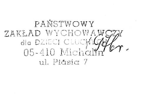 Czarno-białe zdjęcie odręcznej notatki.