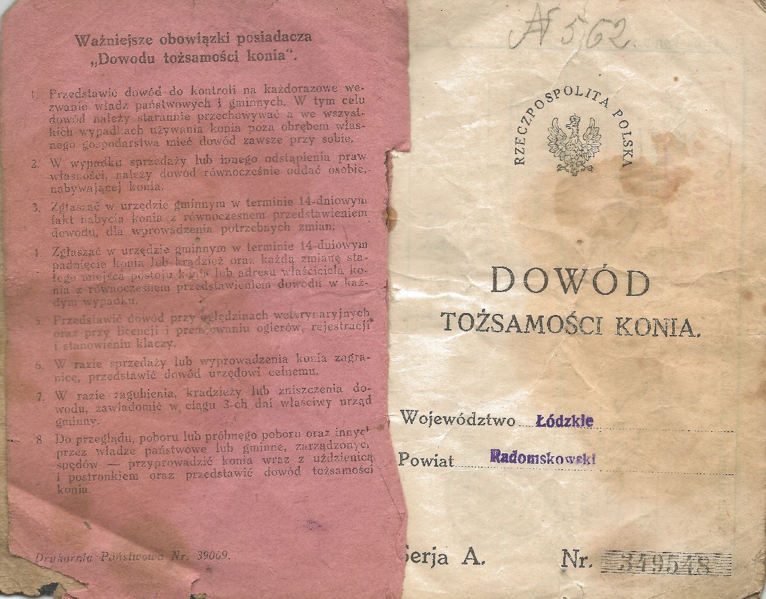 Kawałek papieru z napisem „dwod tosmokona”.